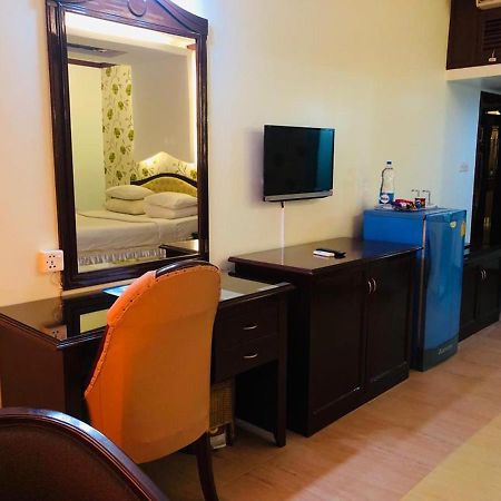 Grand Park Hotel Chittagong Luaran gambar