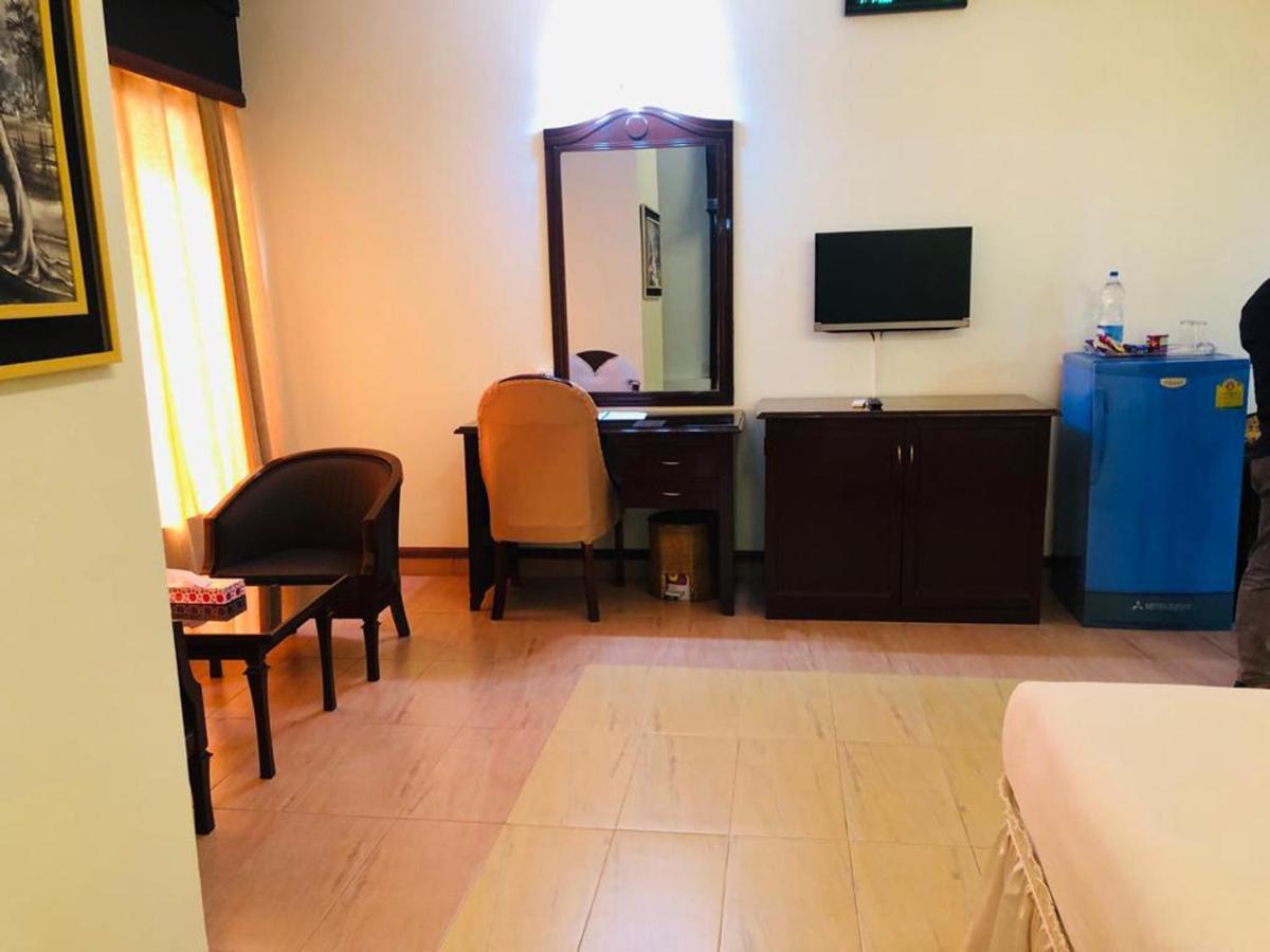 Grand Park Hotel Chittagong Luaran gambar