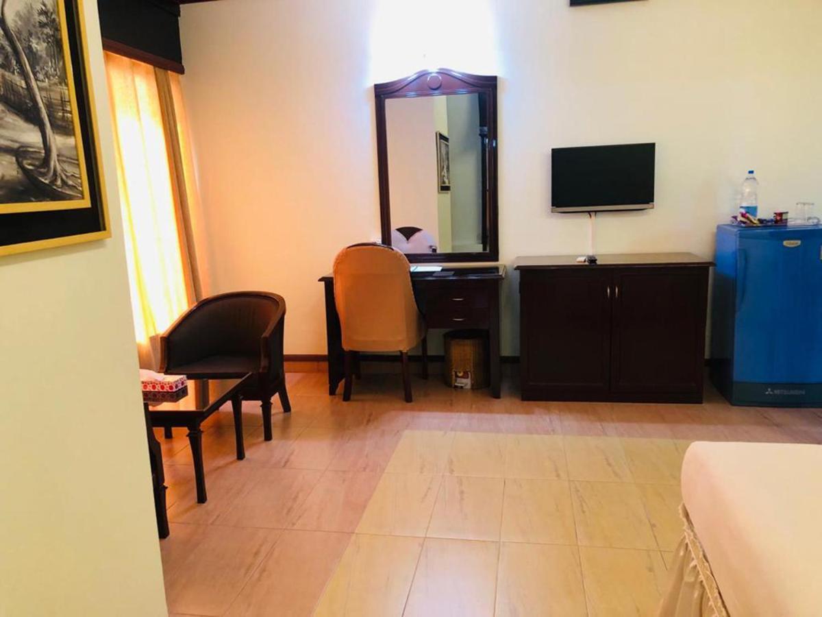 Grand Park Hotel Chittagong Luaran gambar